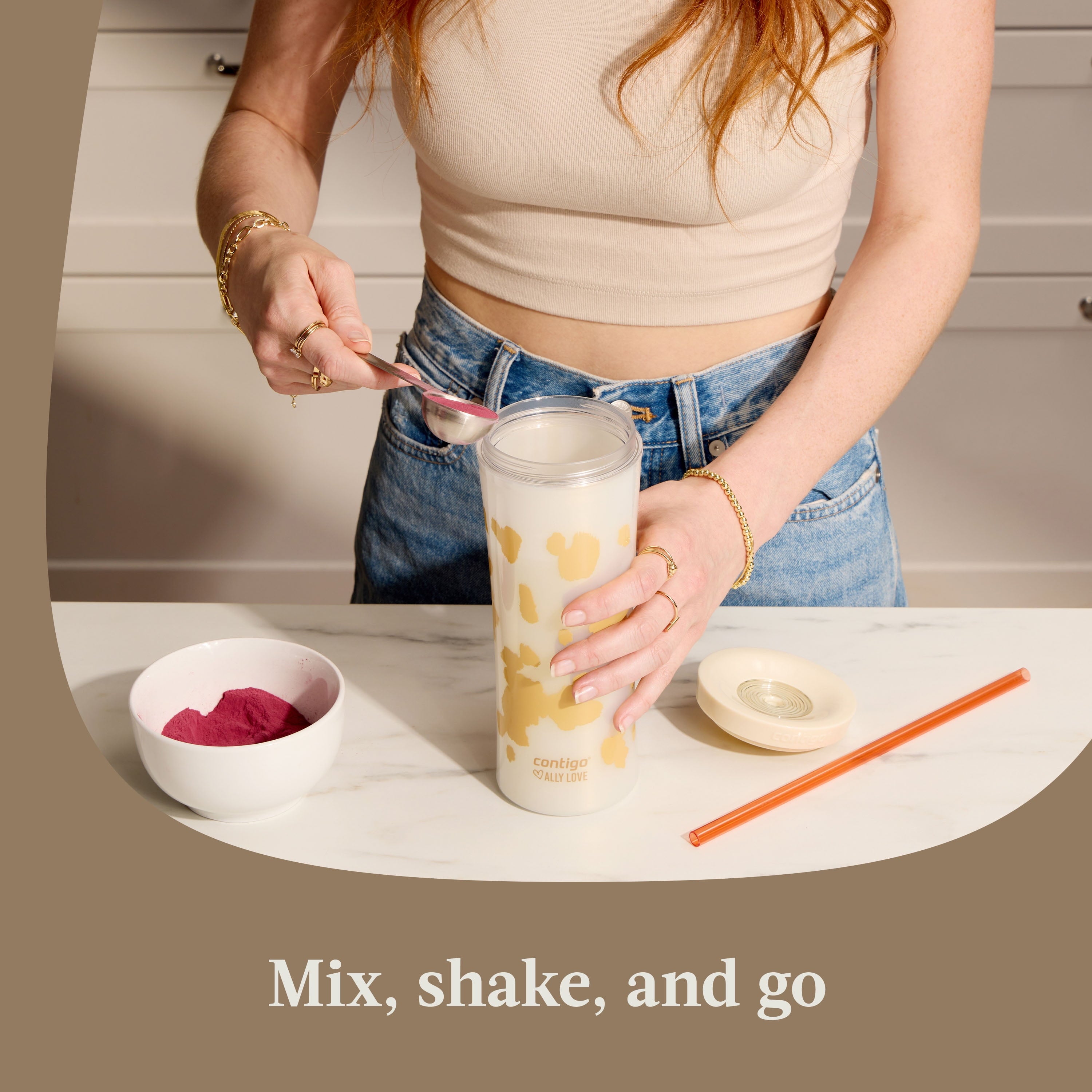 Contigo 20oz Shake &amp; Go Tumbler, Plastic with Straw, Oatmilk Cowhide Couture - NZ5G