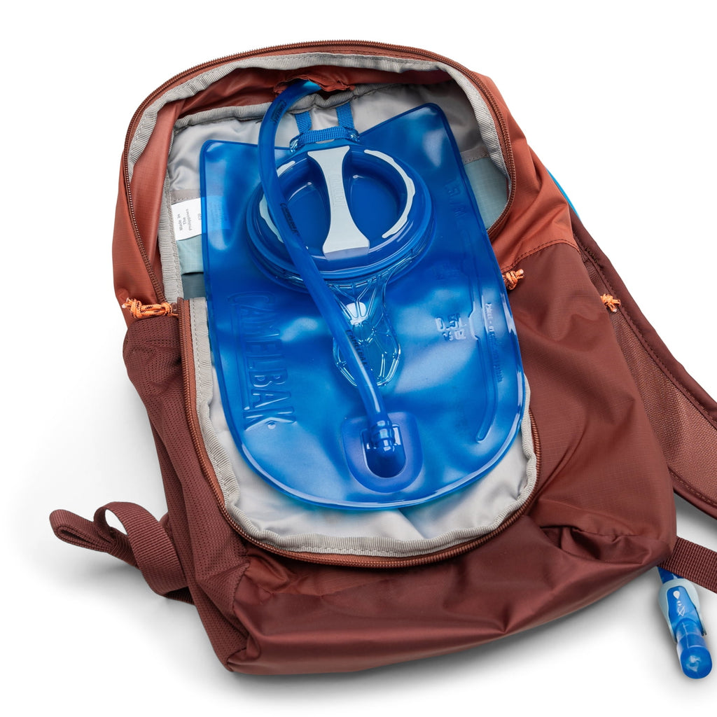 CamelBak Arête™ 14 Hydration Pack 50oz, Mahogany - AQP6
