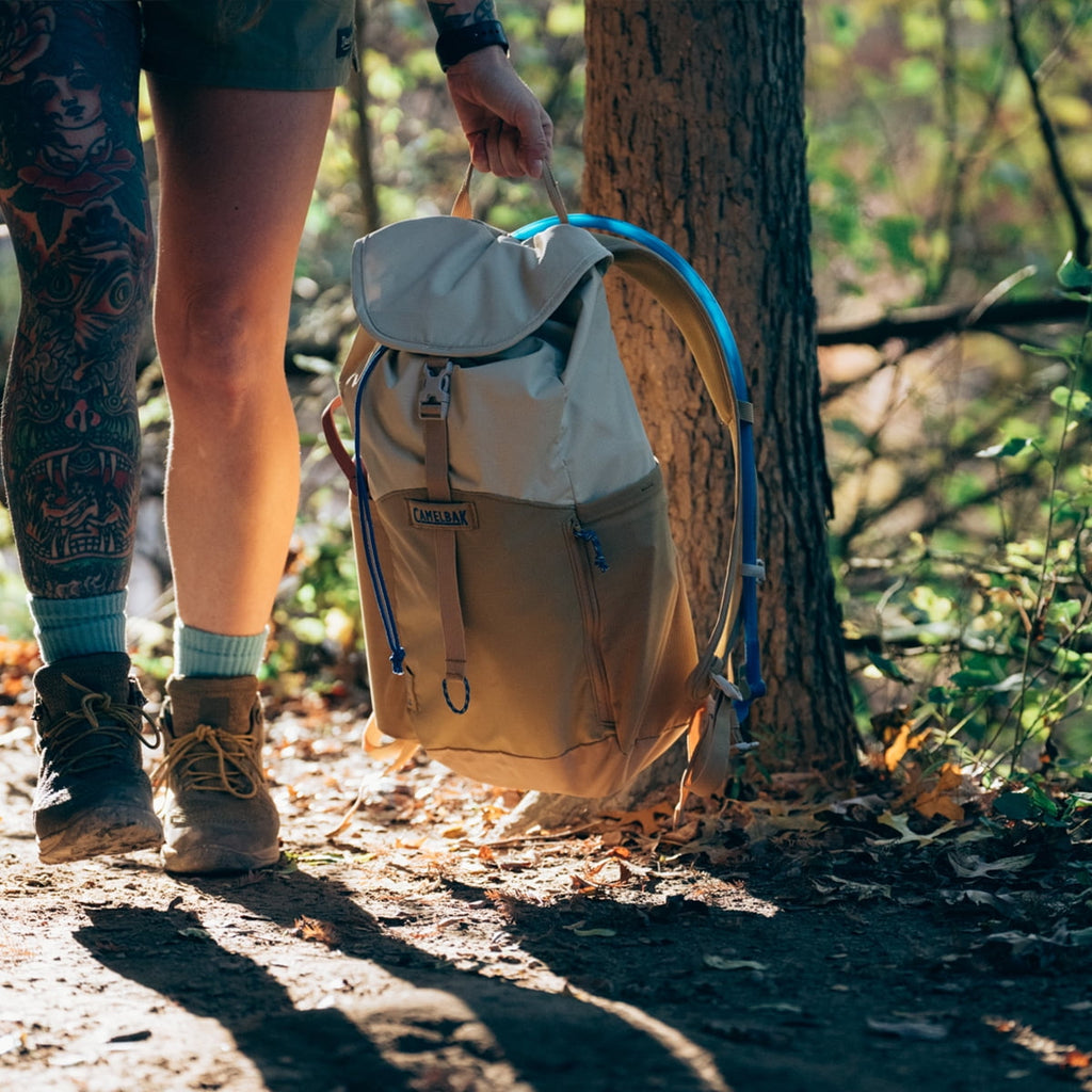 CamelBak Arête™ 18 Hydration Pack 50 oz, Canyon Clay - R3D6