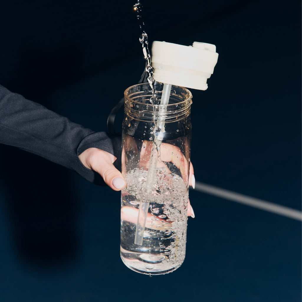 Contigo DualSip Leakproof Plastic Reusable Water Bottle with Carrying Strap, Black/Clear, 24 oz - L3VP