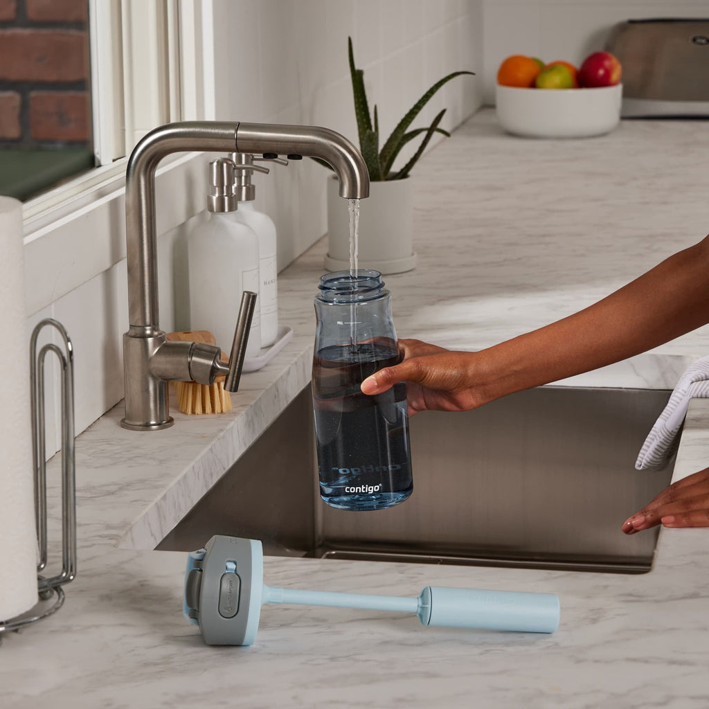 Contigo Wells Plastic Filter Water Bottle with AUTOSPOUT Straw Lid, 32 oz., Dark Ice - YH8S