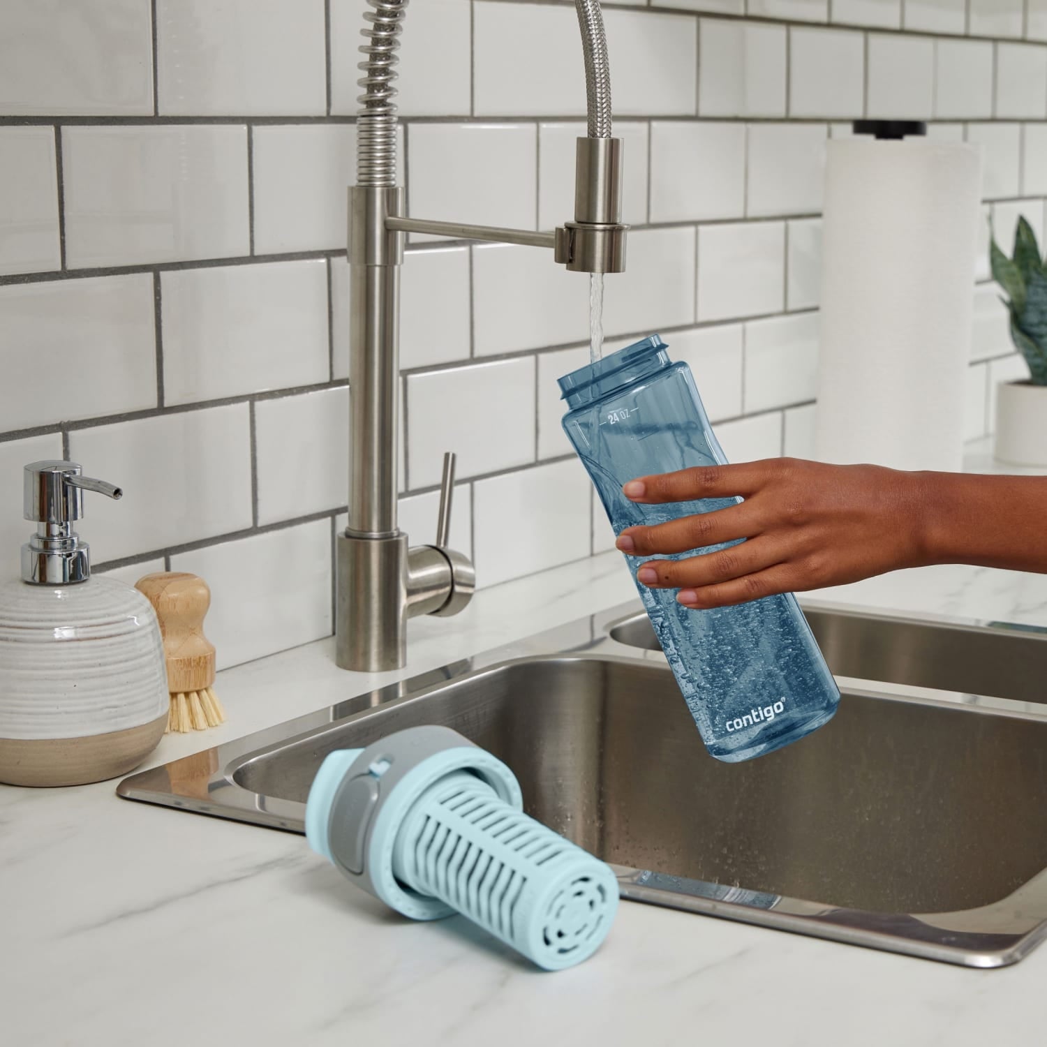 (2 pack) Contigo Clybourn Plastic FreeFlow Filter Water Bottle with AUTOSEAL Lid 24 oz., Dark Ice, with Replacable Filter - HGCF